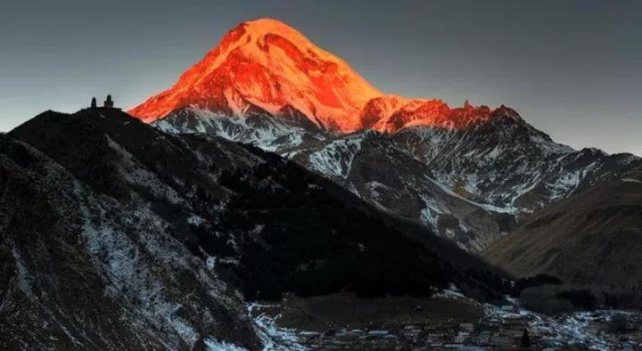 Eastern Georgia Hotell Kazbegi Eksteriør bilde
